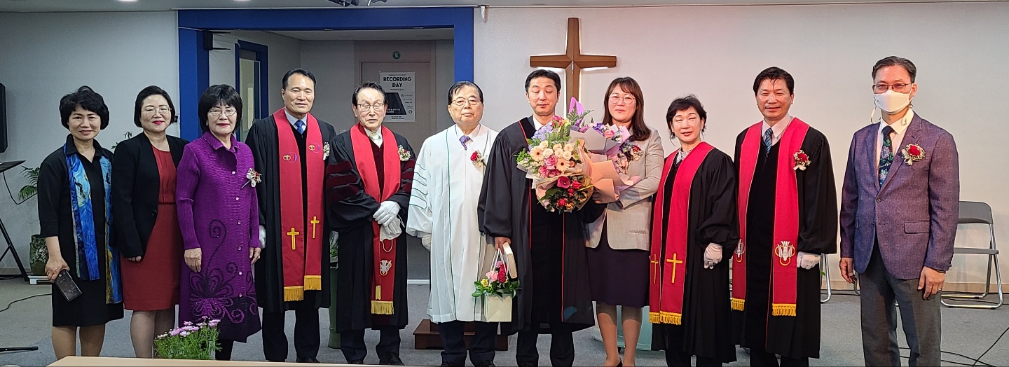 이시영 목사 세계선교총회 중앙노회에서 안수 및 임직 받아.