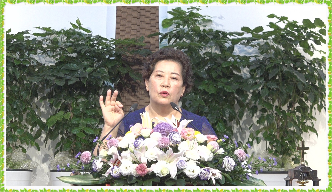 충헌순복음교회(김미숙 목사) 한나여전도회 성령강림주일에 김혜섭 목사 초청 헌신예배드려.