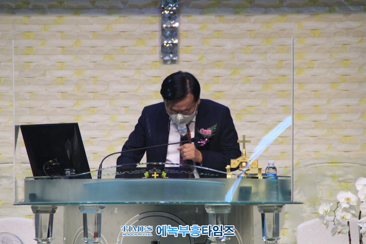 (사)한국기독교여성부흥사협의회, 예정교회서 평화통일을 위한 6.25 상기 구국 기도회 가져.
