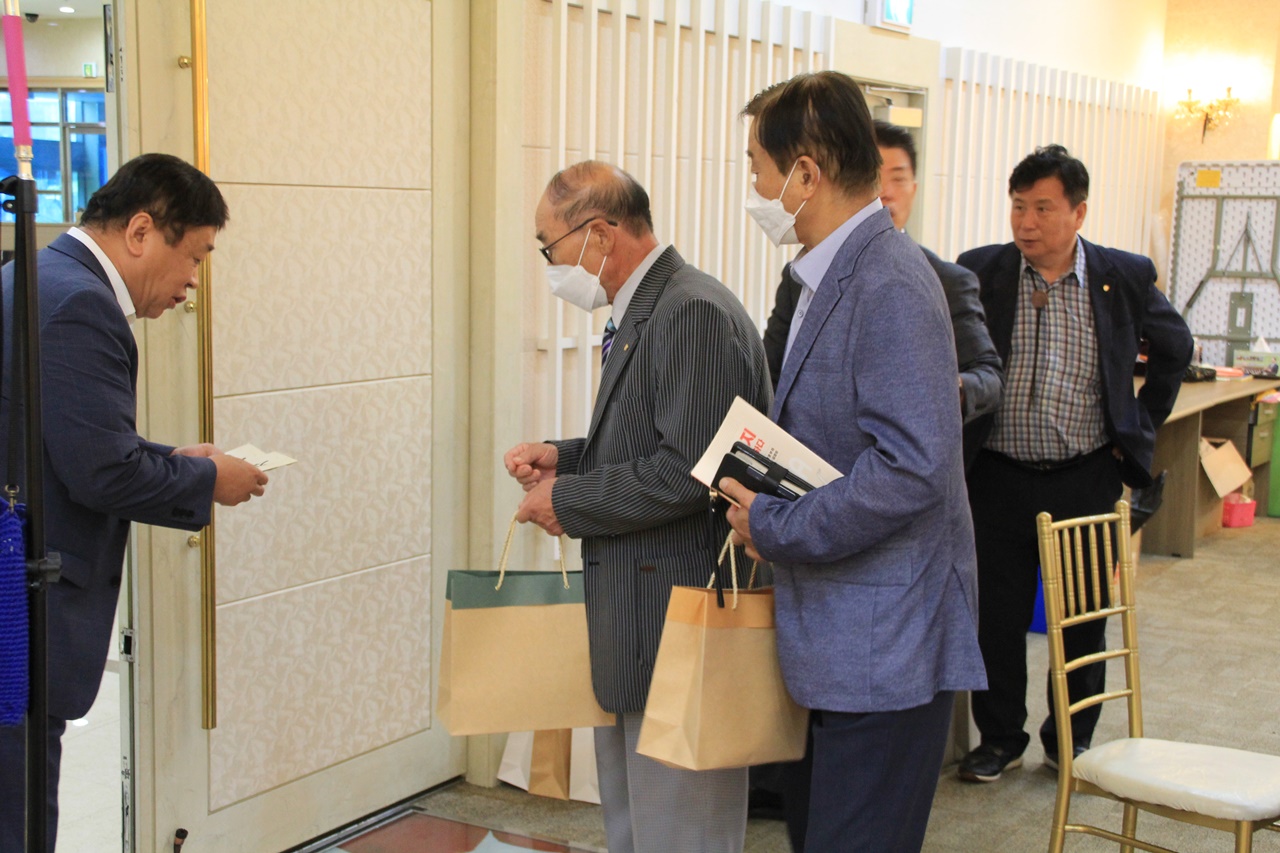 대한예수교장로회(백석대신)총회 이단사이비대책위원회, 심각한 이단 포교와 막강한 예방 대책이란 주제로 세미나 열어.