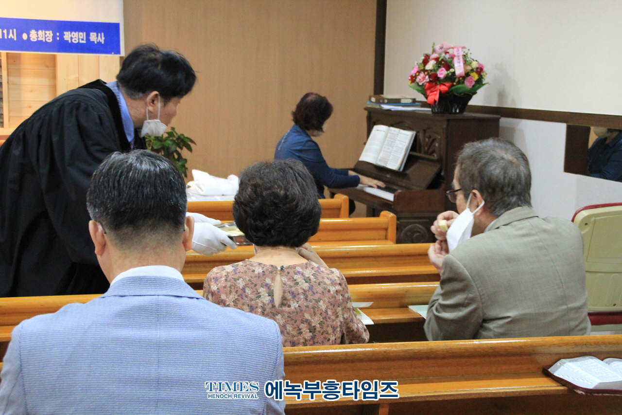 대한예수교장로회(에녹)총회 제9회 정기총회 열고 교단 내외적 성장과 동성애 동성애와 포괄적차별금지법 적극 반대하기로해.
