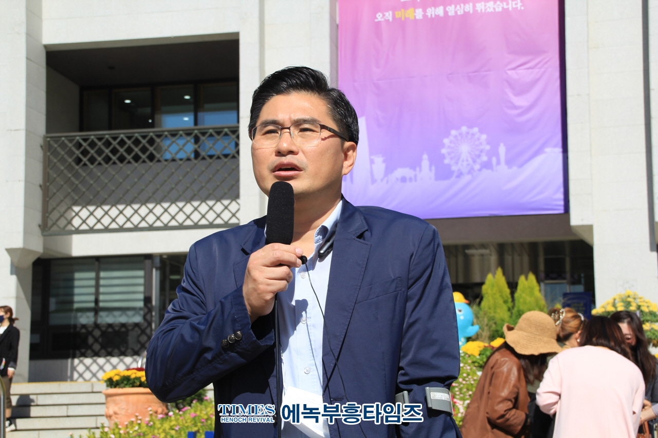 옳은가치시민연합, 3차 기자회견통해 성명서 내고 동성애 퀴어 행사자들의 잘못된 행동 지적해..