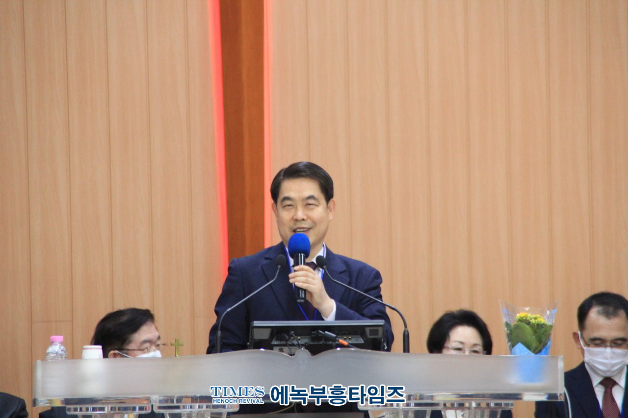 서남부대회(개혁총연) "찬양과 영성기도회-기도로회복하자!" 은헤롭게 성료해.