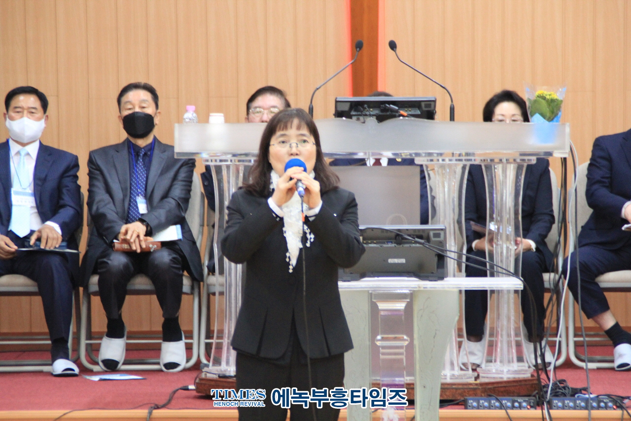 서남부대회(개혁총연) "찬양과 영성기도회-기도로회복하자!" 은헤롭게 성료해.