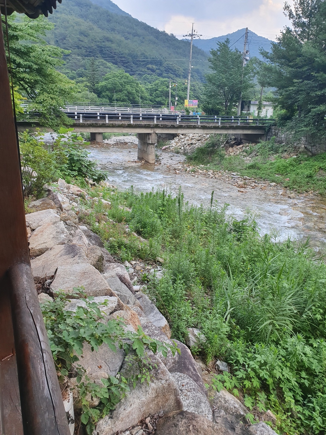 산속 음식점 임대