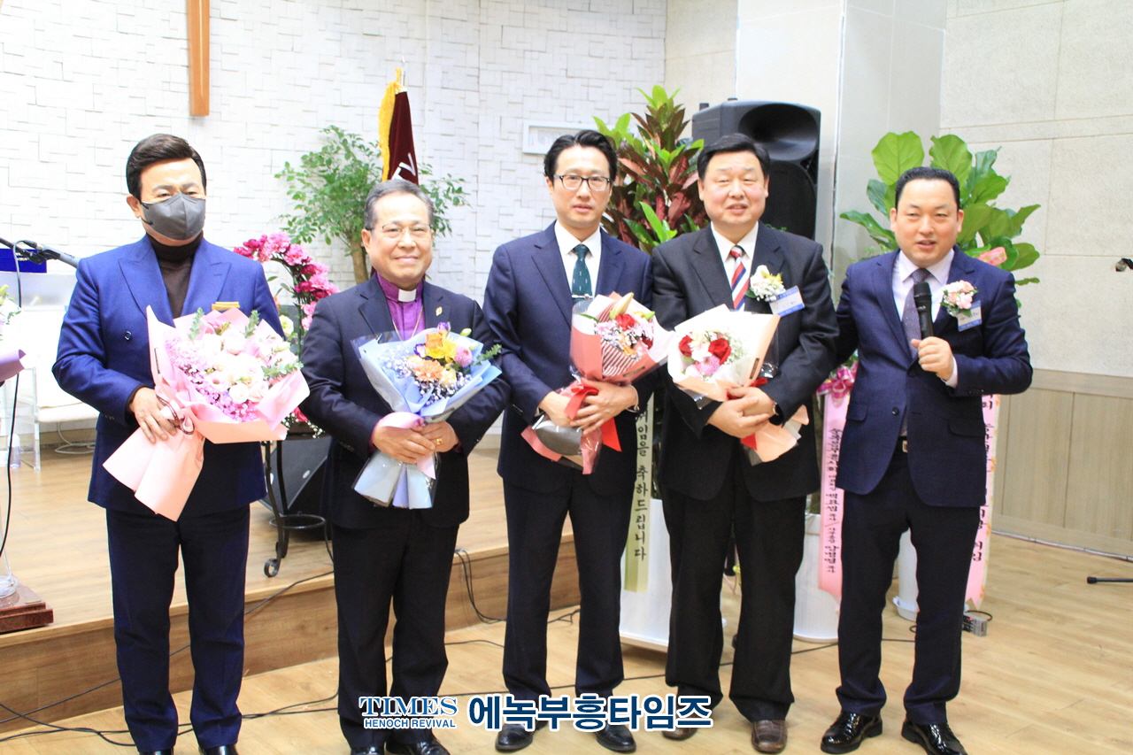 CTS 부흥협의회 송한철목사 대표회장 취임감사예배 드려.