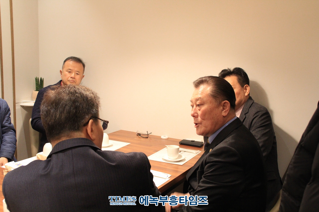 안양시기독교연합회 박종호 대표회장, 경기권 시민 활동가를 위한 송년행사 가져.