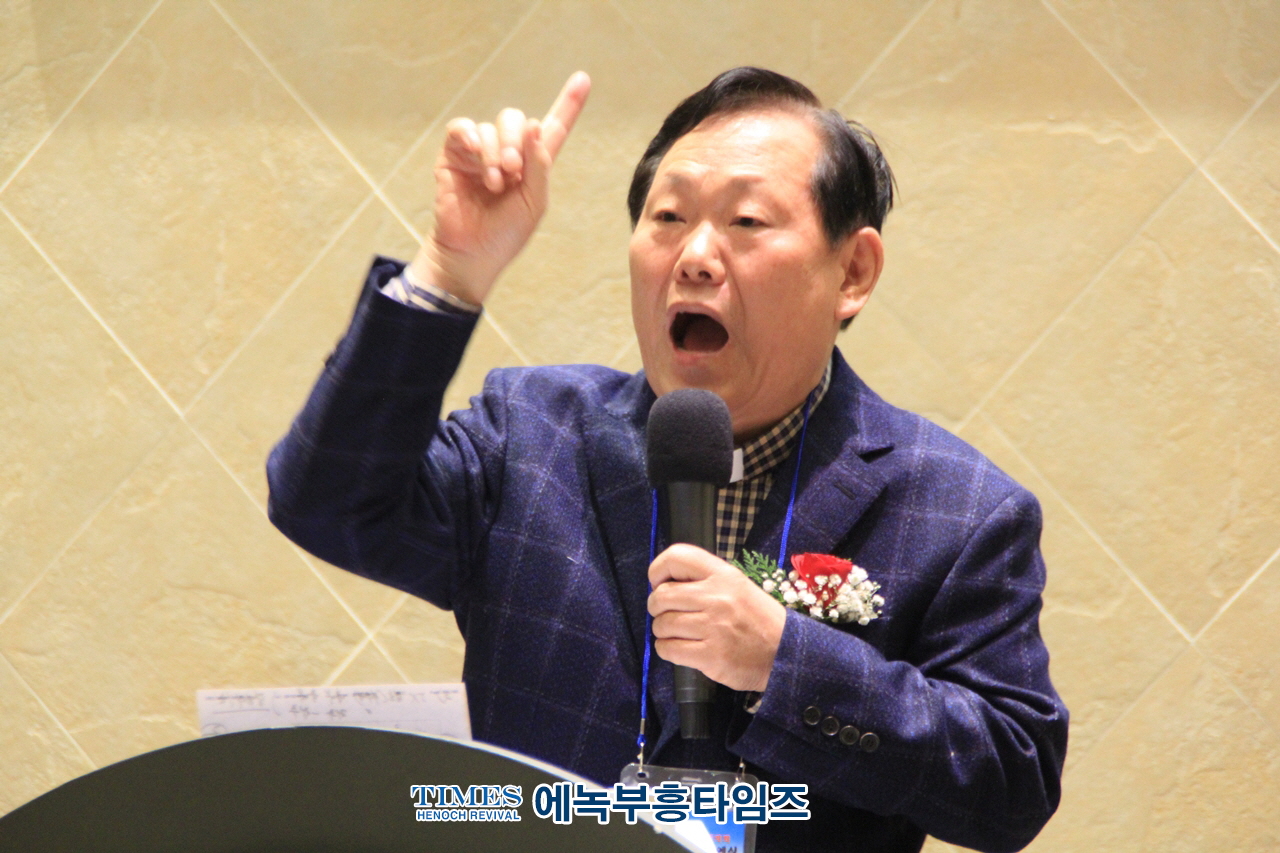 (사)한국기독교부흥협의회 제54대 이.취임 감사예배 은혜롭고 성대하게 마쳐.