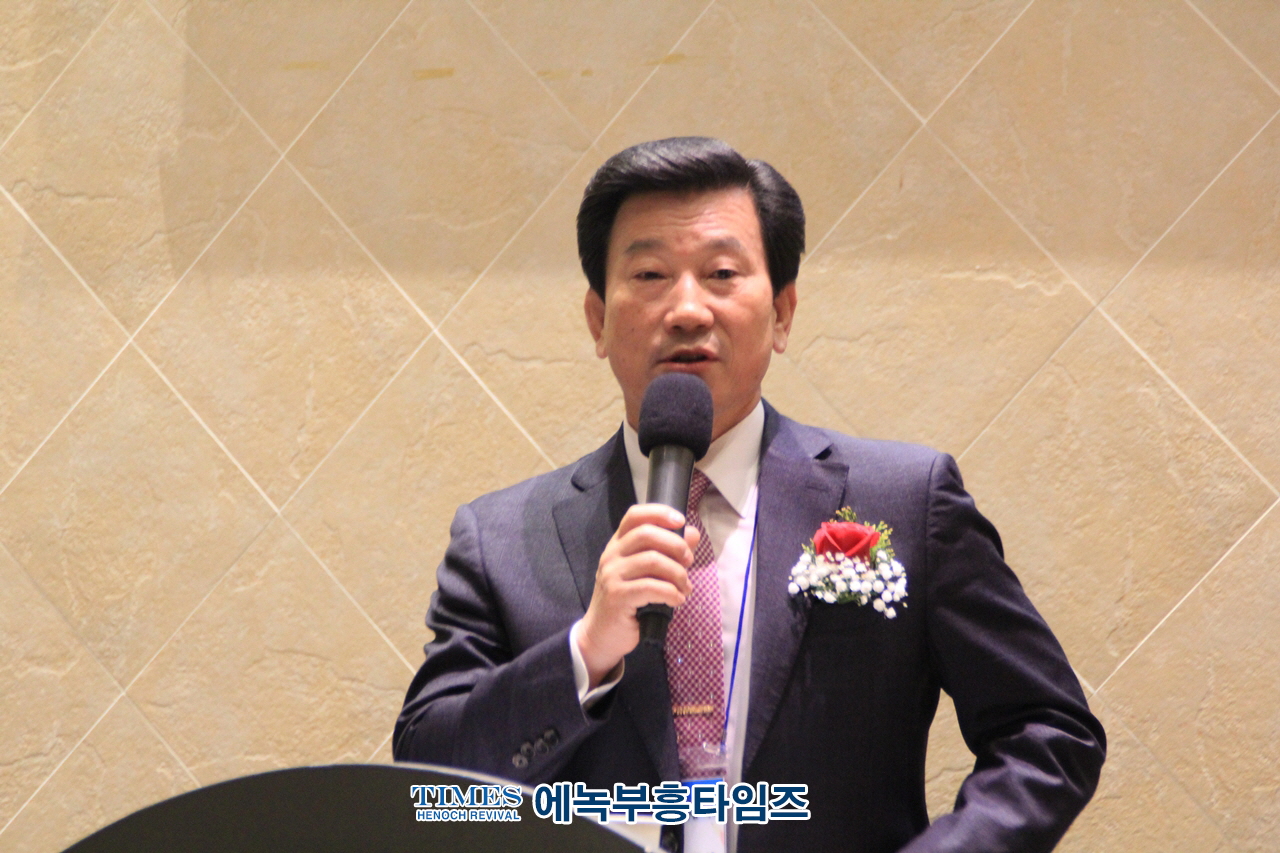 (사)한국기독교부흥협의회 제54대 이.취임 감사예배 은혜롭고 성대하게 마쳐.
