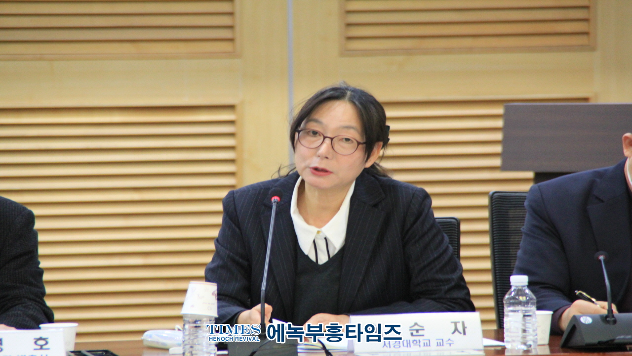 (사)한국부패방지법학회, 정우택 국회부의장과 함께 부패방지 법제의 현안고찰및 대안 마련 국회 세미나 가져.