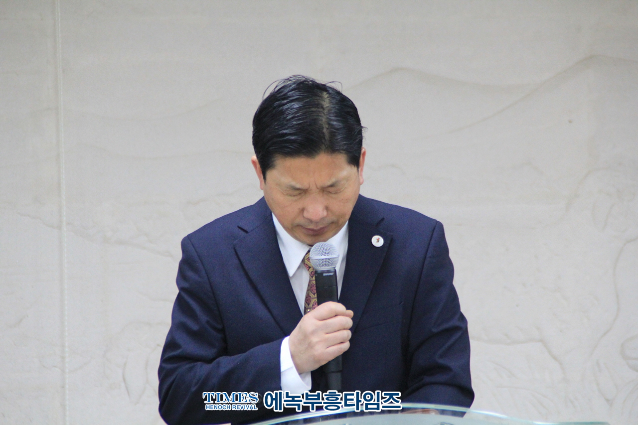 김천기목사 노년에도 불구하고 요한의교회 다시 개척하다.