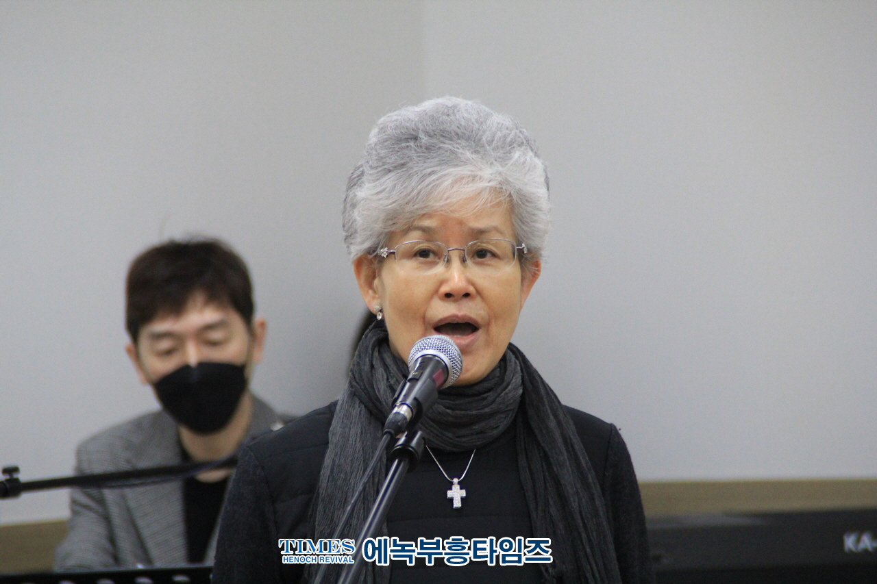 김천기목사 노년에도 불구하고 요한의교회 다시 개척하다.
