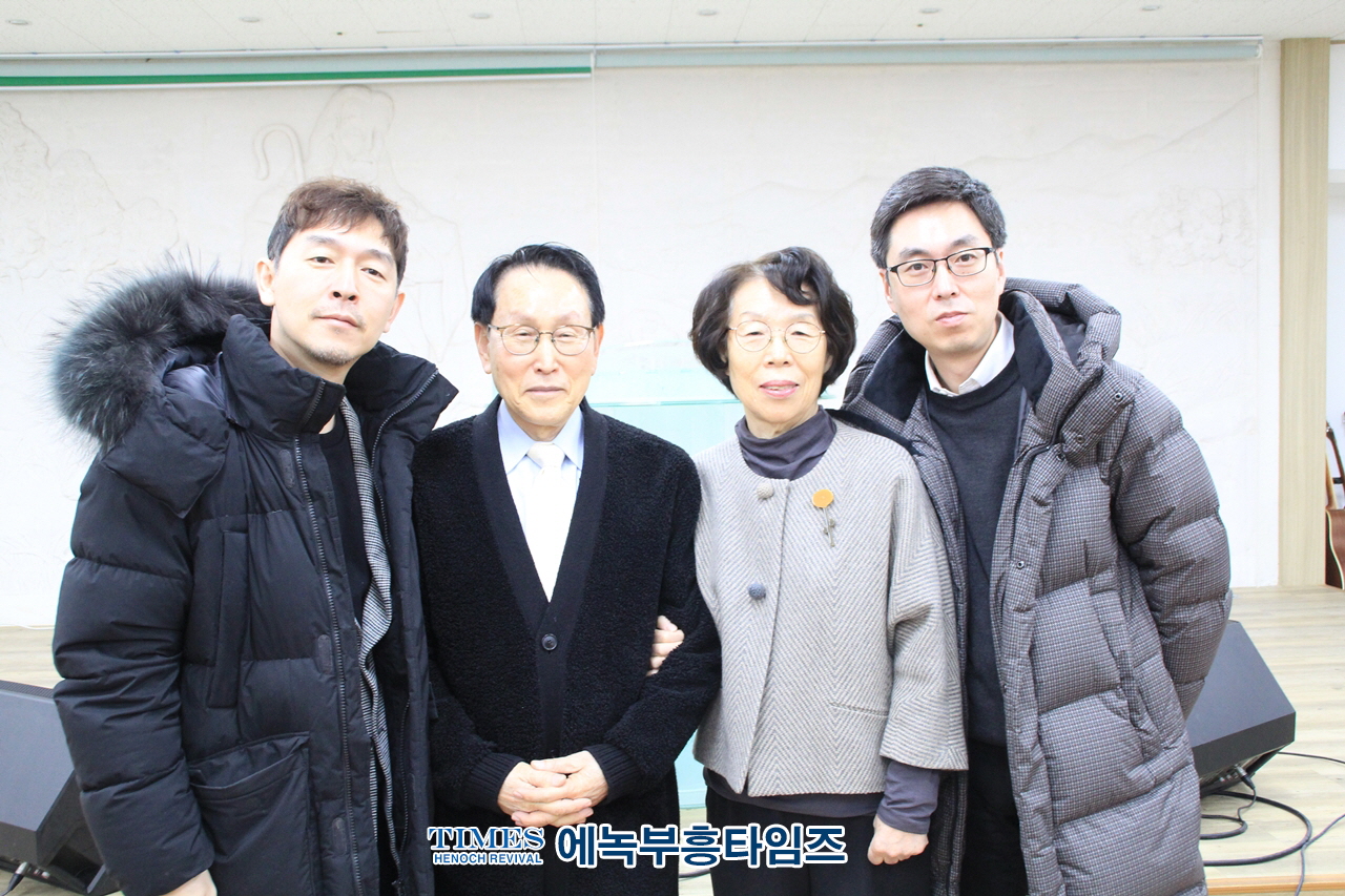 김천기목사 노년에도 불구하고 요한의교회 다시 개척하다.