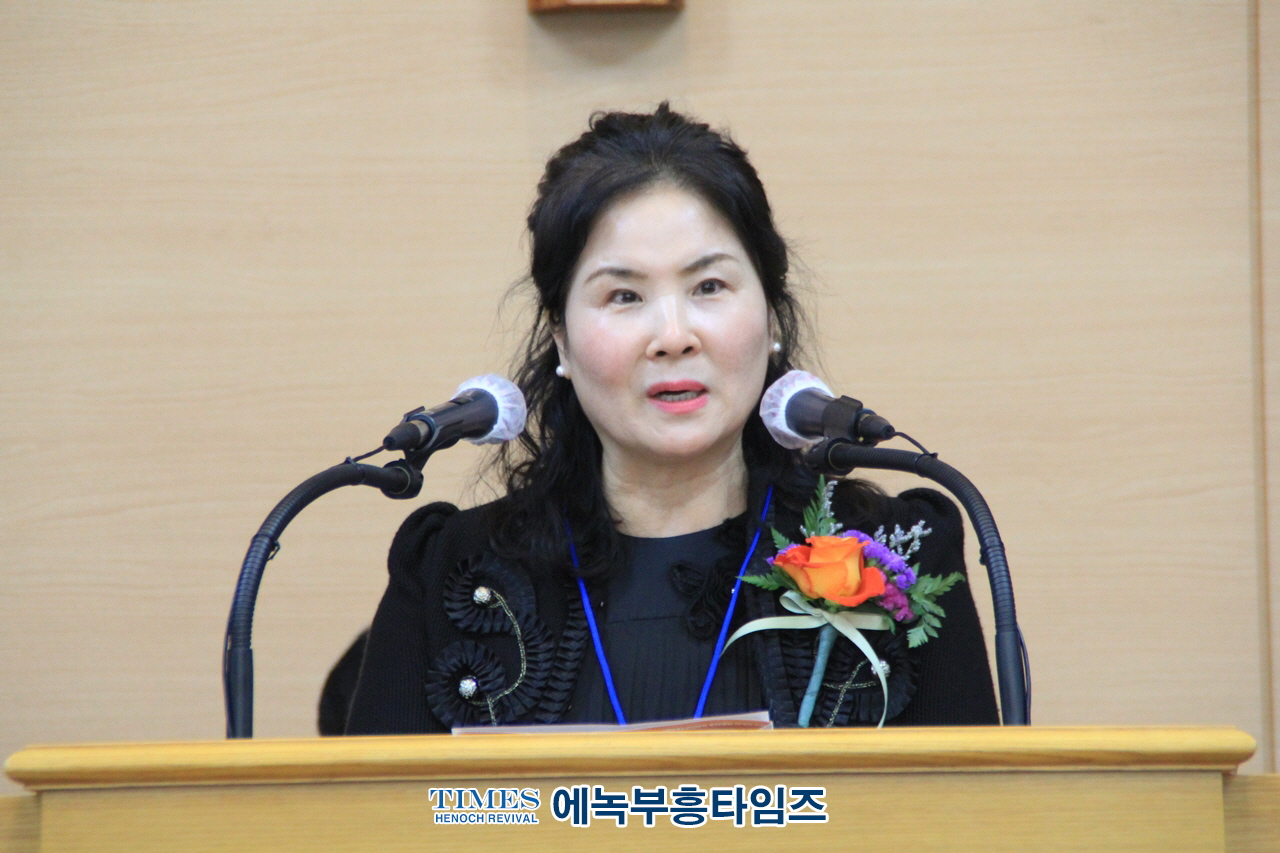 대한예수교장로회 개혁총연과 통합피어선측 통합후 기독총회 이름으로 신년하례통합 감사예배 가져.