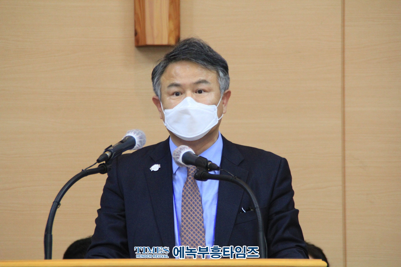 대한예수교장로회 개혁총연과 통합피어선측 통합후 기독총회 이름으로 신년하례통합 감사예배 가져.