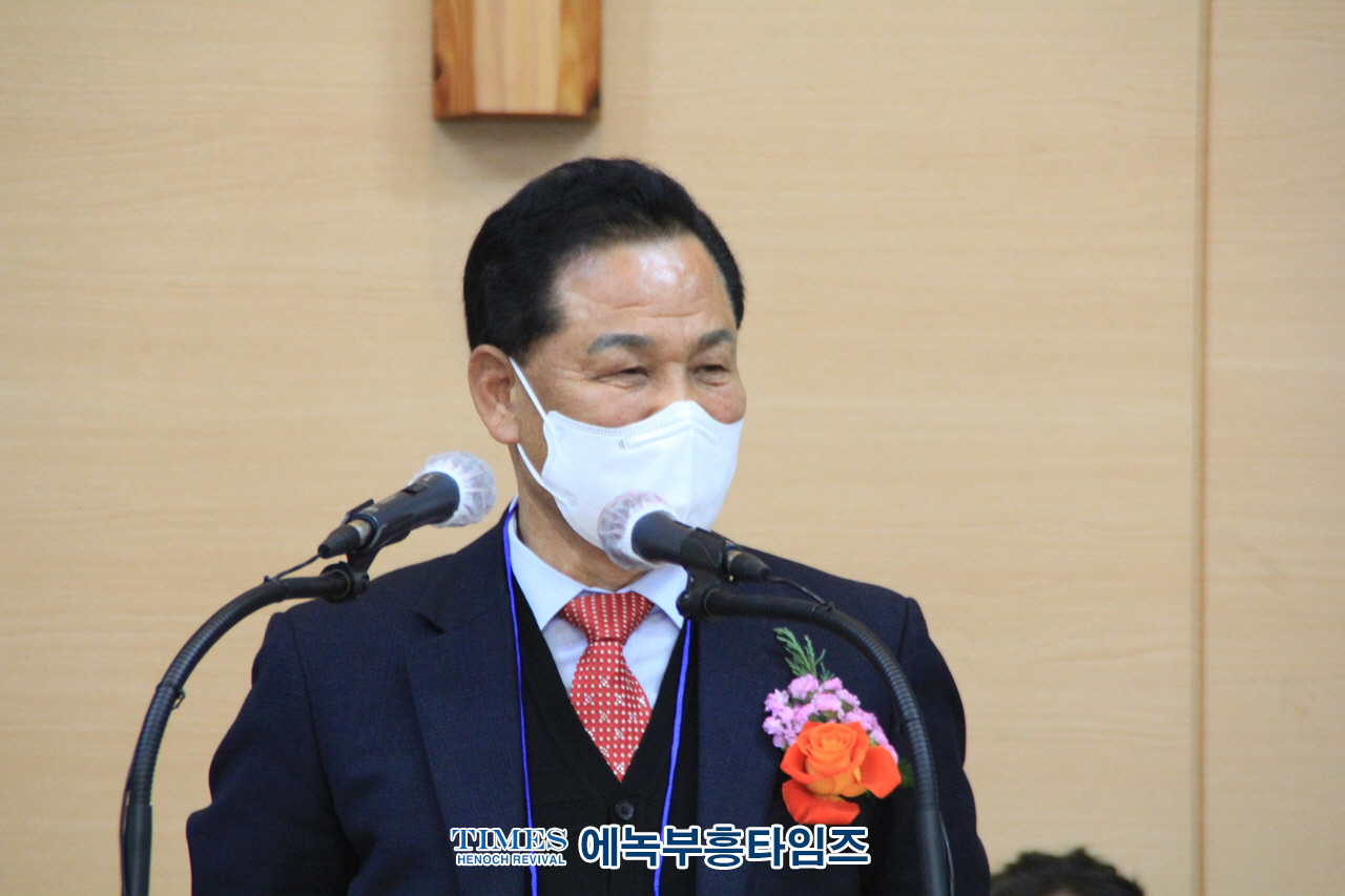대한예수교장로회 개혁총연과 통합피어선측 통합후 기독총회 이름으로 신년하례통합 감사예배 가져.