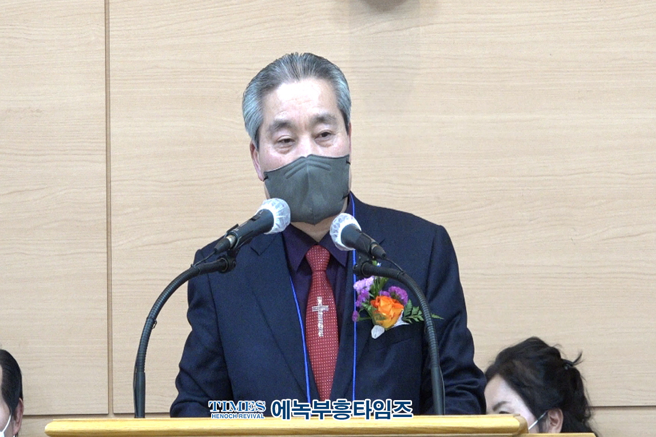 대한예수교장로회 개혁총연과 통합피어선측 통합후 기독총회 이름으로 신년하례통합 감사예배 가져.