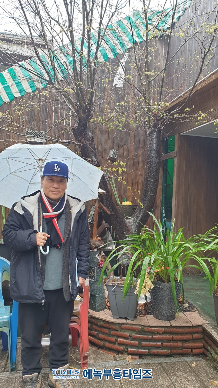 한국기독교백주년기념탑보존선교회, 1885년 4월 5일 부활절 아펜젤러와 언더우드의 역사적인 날을 기념하여 예배를 하였다.