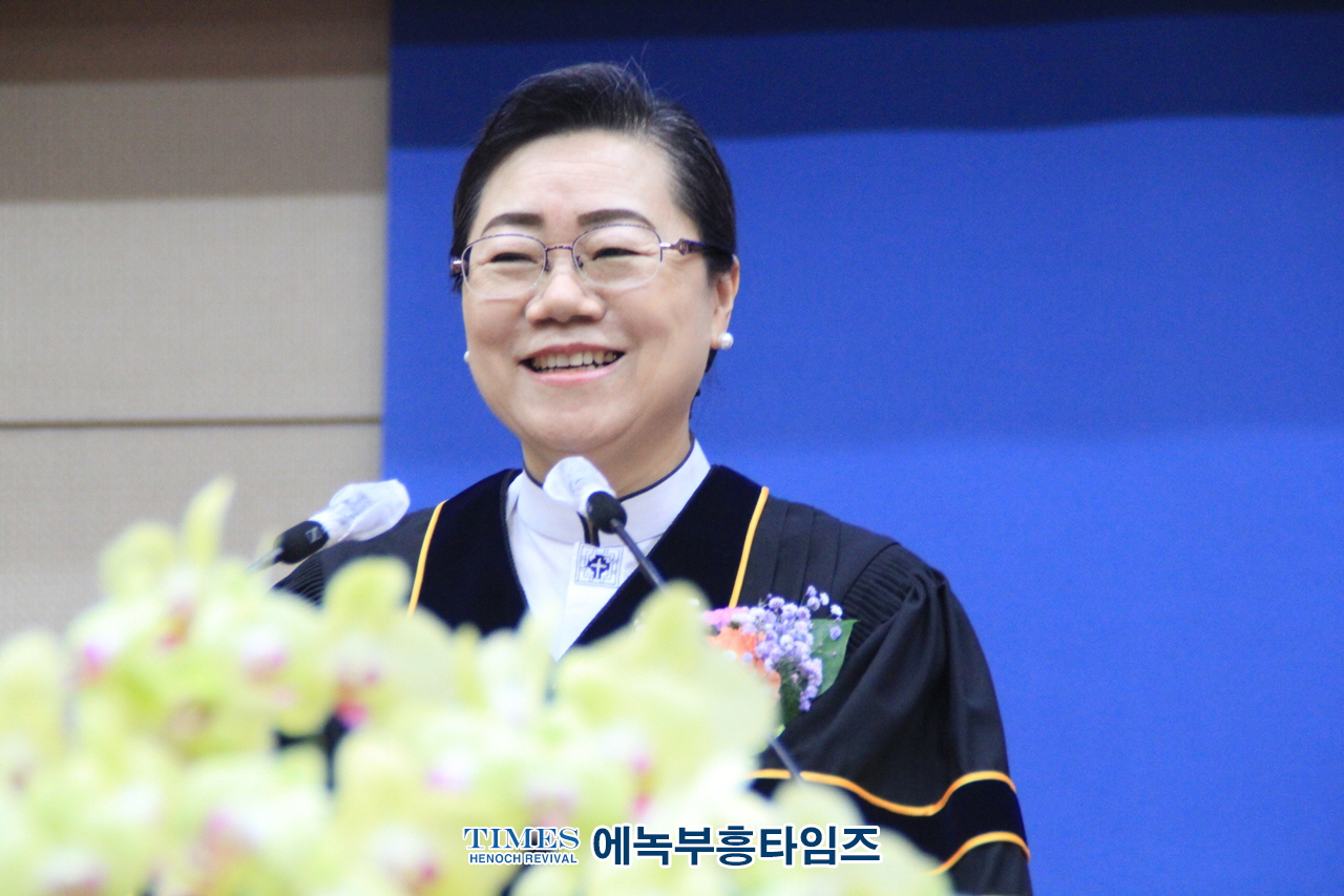 대한예수교장로회(한영) 경기노회 목사임직식 가져.