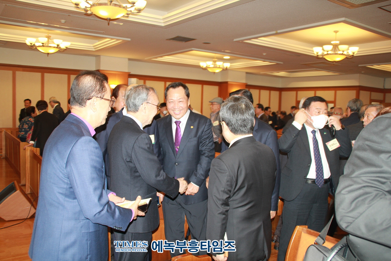 (사)한국크리스천포럼&한국복음주의영성협회, 공동 주관으로 김진홍 목사를 강사로 제160차 포럼가져.
