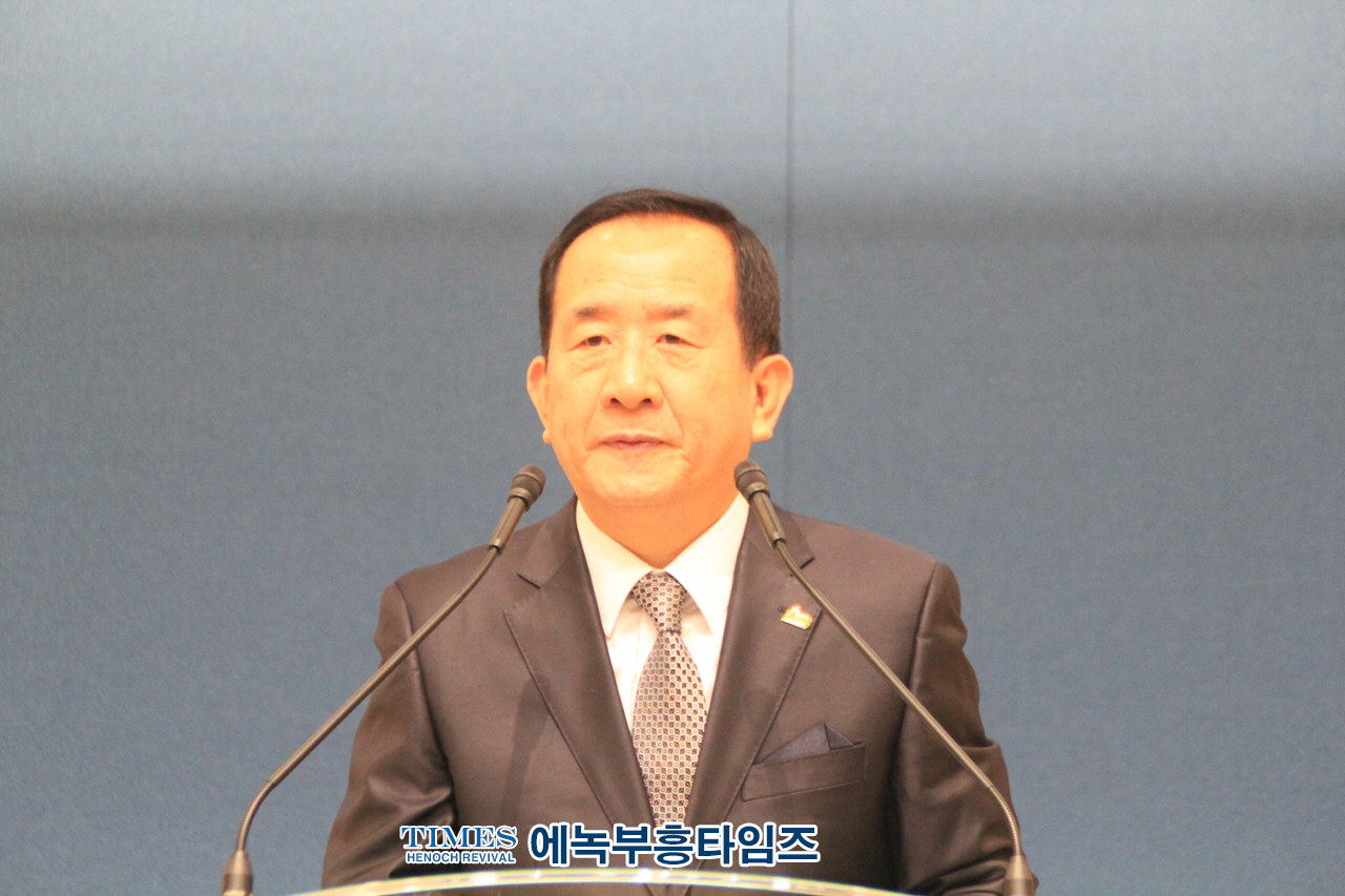 인천기독교총연합회 동성애특별대책위원회 기도회 통해 동성애및 성체험관 적극 대처키로 해.