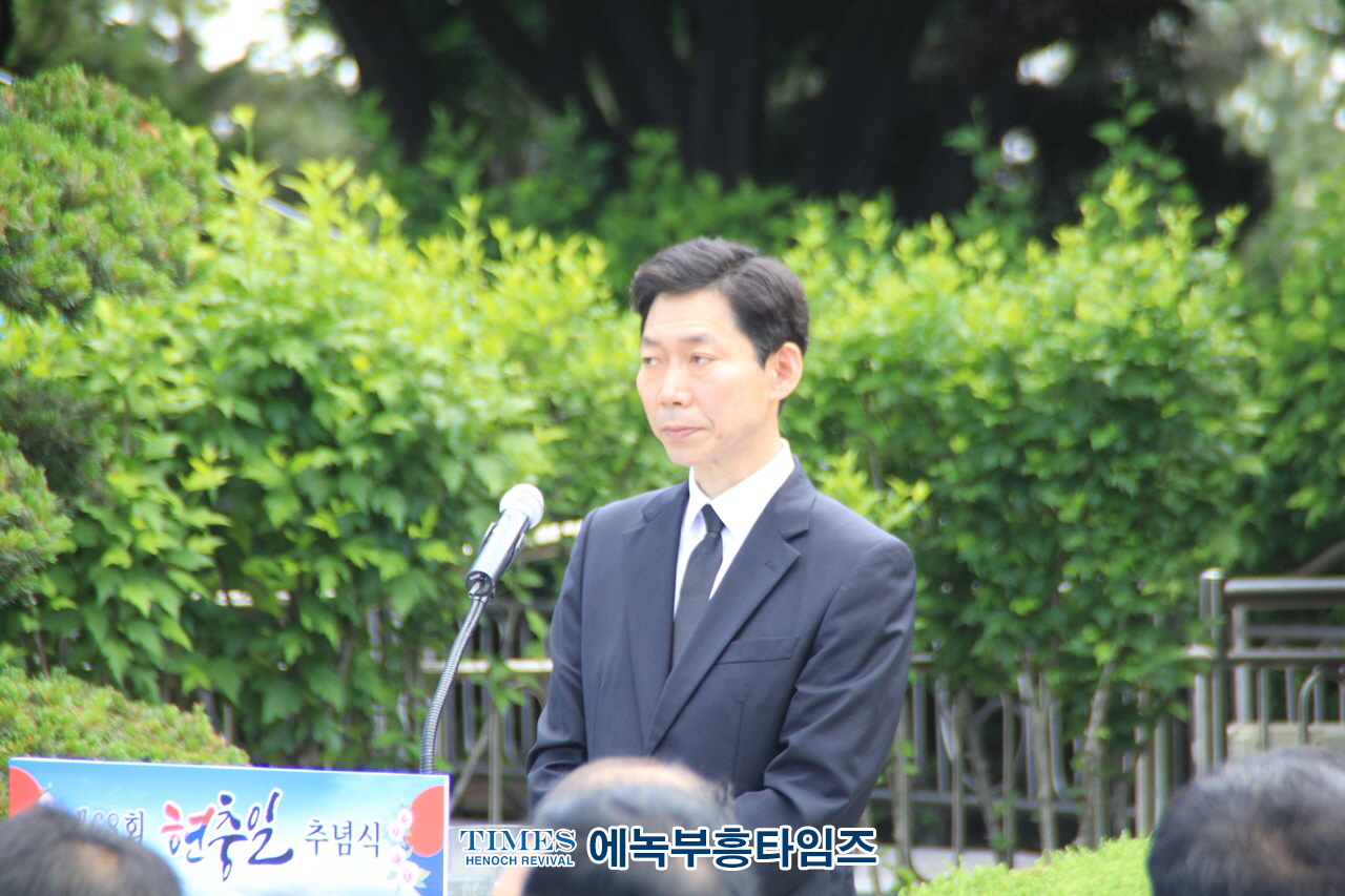 유정복 시장, 인천광역시 제68회 현충일 추념식 통해 국가유공자와 유가족 존경받는 문화 조성할 것이라고 밝혀.