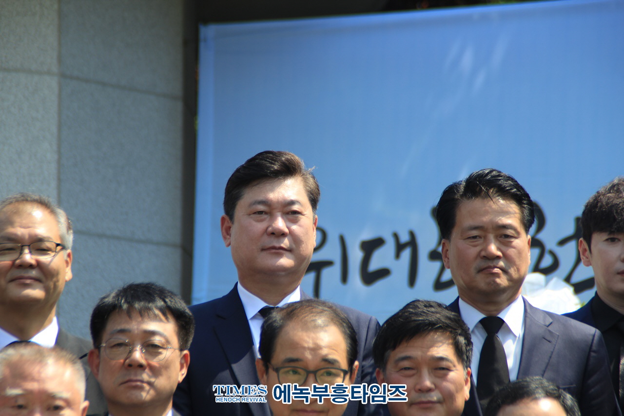 유정복 시장, 인천광역시 제68회 현충일 추념식 통해 국가유공자와 유가족 존경받는 문화 조성할 것이라고 밝혀.