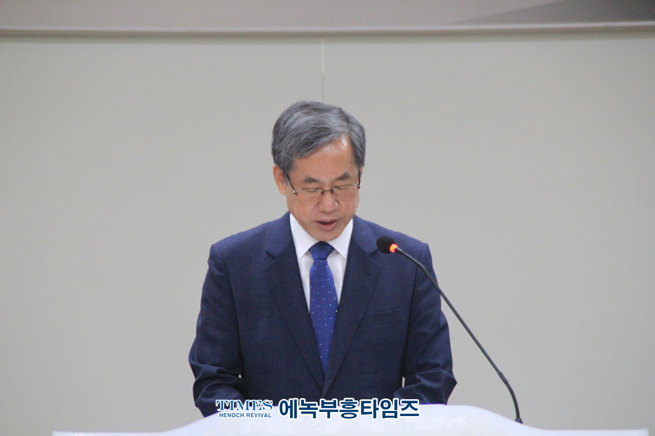 (사)이승만대통령기념사업회 인천광역시지회 창립대회 통해 인하대에 이승만 건국대통령동상 복구 성명서를 냈다.