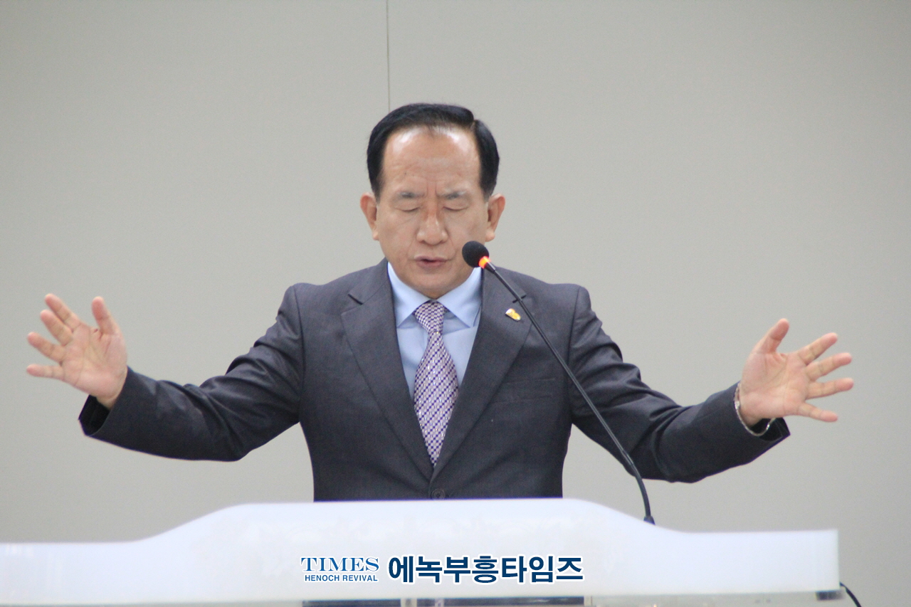 (사)이승만대통령기념사업회 인천광역시지회 창립대회 통해 인하대에 이승만 건국대통령동상 복구 성명서를 냈다.