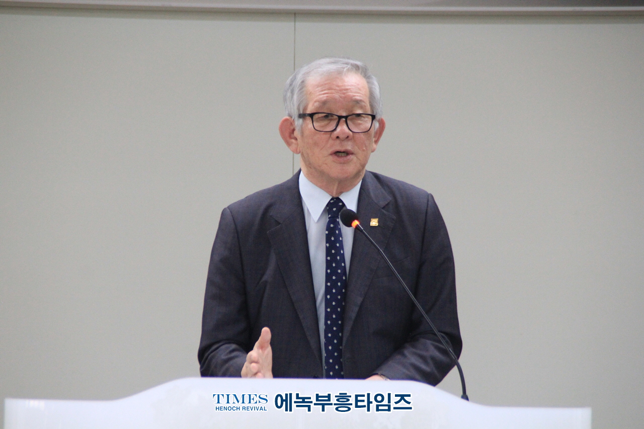(사)이승만대통령기념사업회 인천광역시지회 창립대회 통해 인하대에 이승만 건국대통령동상 복구 성명서를 냈다.