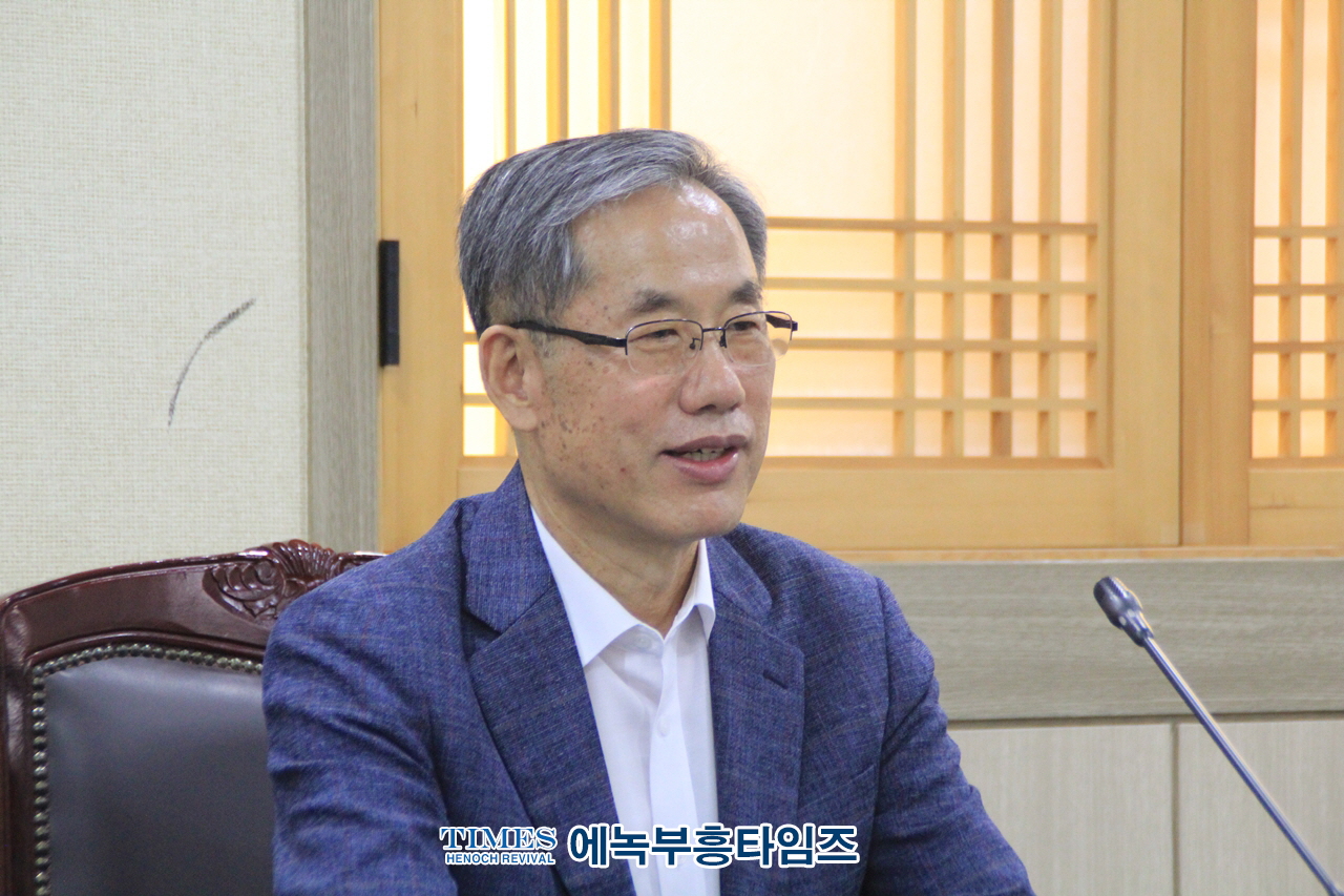 인천광역시기독교장로총연합회 동구청장과 구의회 방문 간담회 가져.