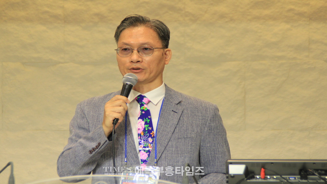 5개 부흥사단체 연합(구국선교, 세부찬, 지선협, 포영선, 국제에녹) 한자리에 모여 성령대성회 가져.
