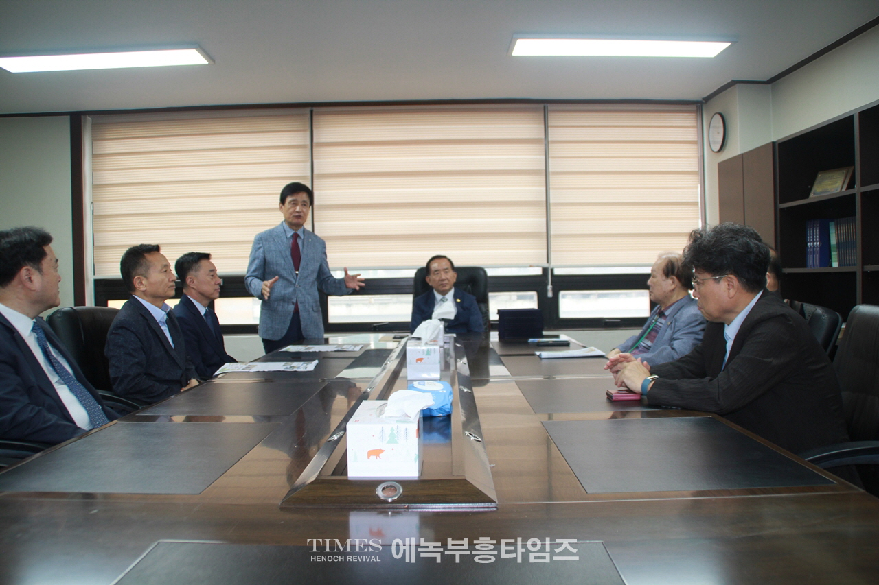인천광역시기독교총연합회, 14명 각분과위원장 위촉식 갖고 더 효과적인 사역과 영혼전도위한 사역 모색해.