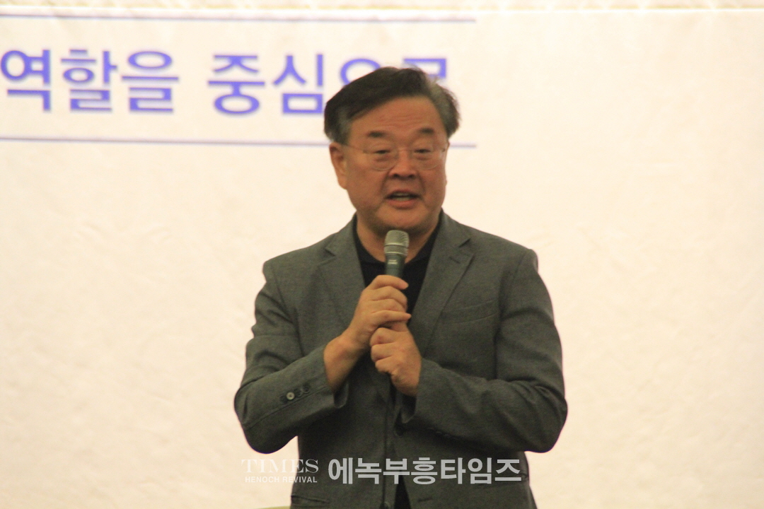 행동하는자유시민, 토크콘서트 "대한민국 어떻게 지킬것인가?"라는 주제로 2기 활동 보고의 시간 가져.