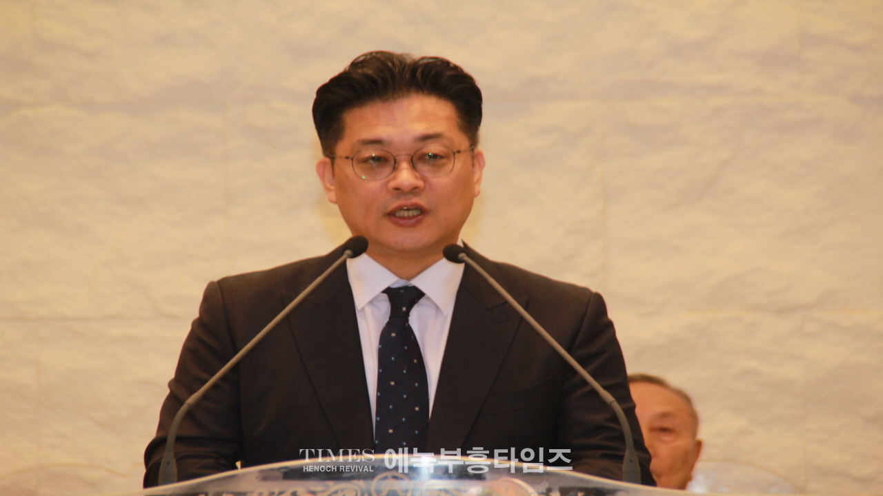 예장(합동)총회 부흥사회 제40회 정기총회서 이석우 목사 당선돼.