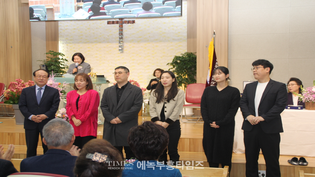 사)한국기독교여성부흥협의회 제6대 대표회장에 최덕녀목사 취임해.