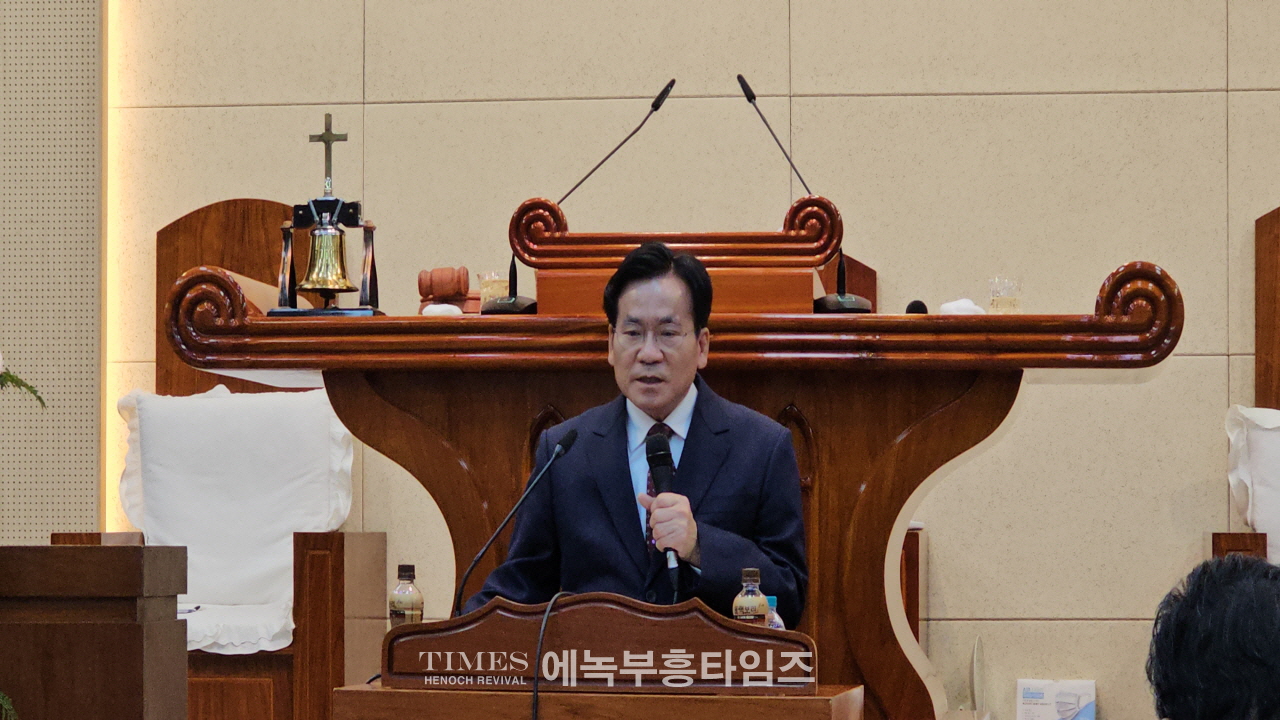 (사)한국기독교부흥협의회 임원 수련회및 3차 임원회 통해 단합과 협회 발전 도모해.