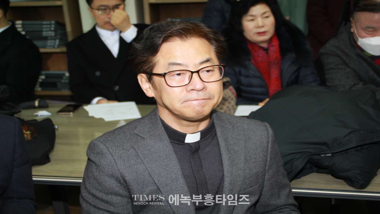 인천광역시기독교총연합회 임시총회열고 상임회장 정일량 목사 선출해.