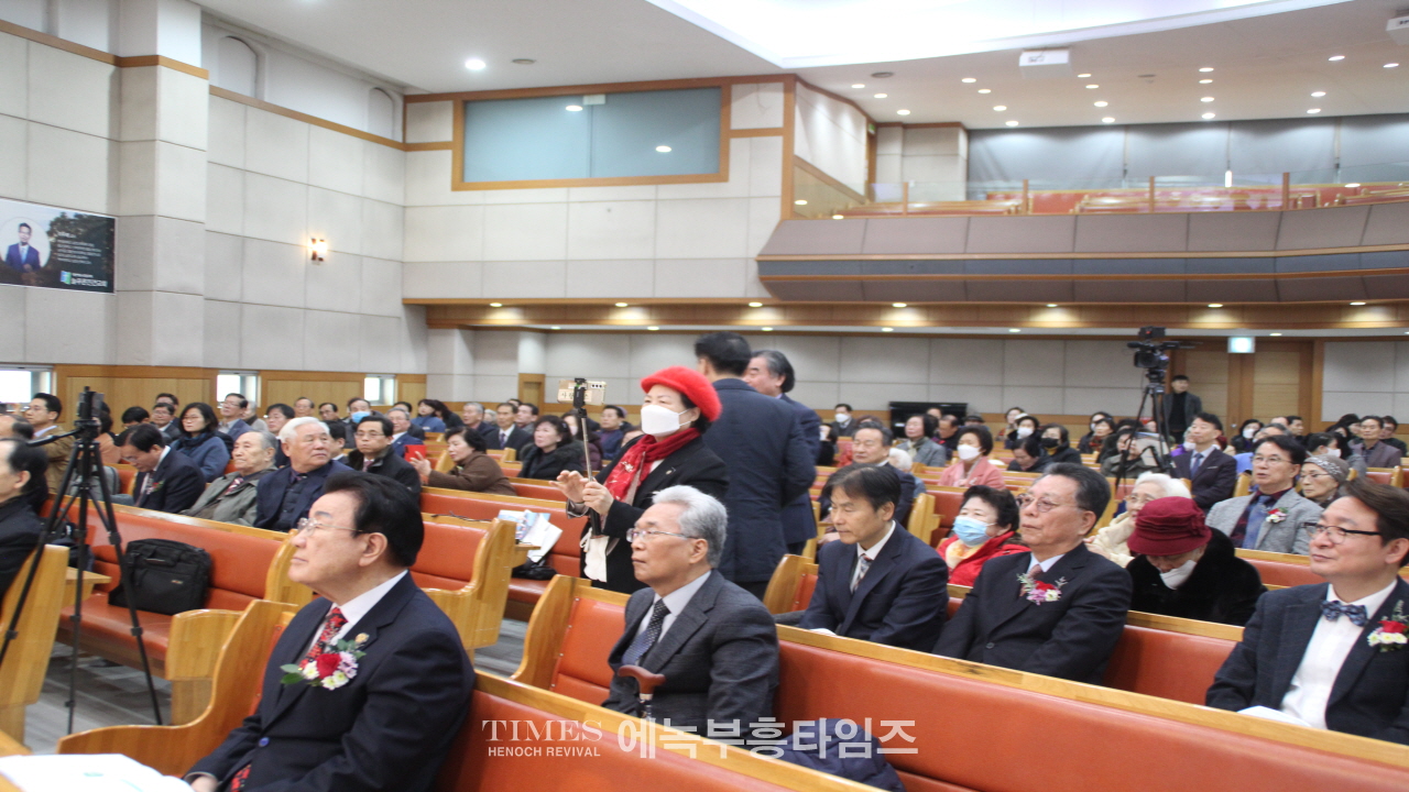 대한예수교장로회(합동)부흥사회 제40대 대표회장에 이석우목사 취임.