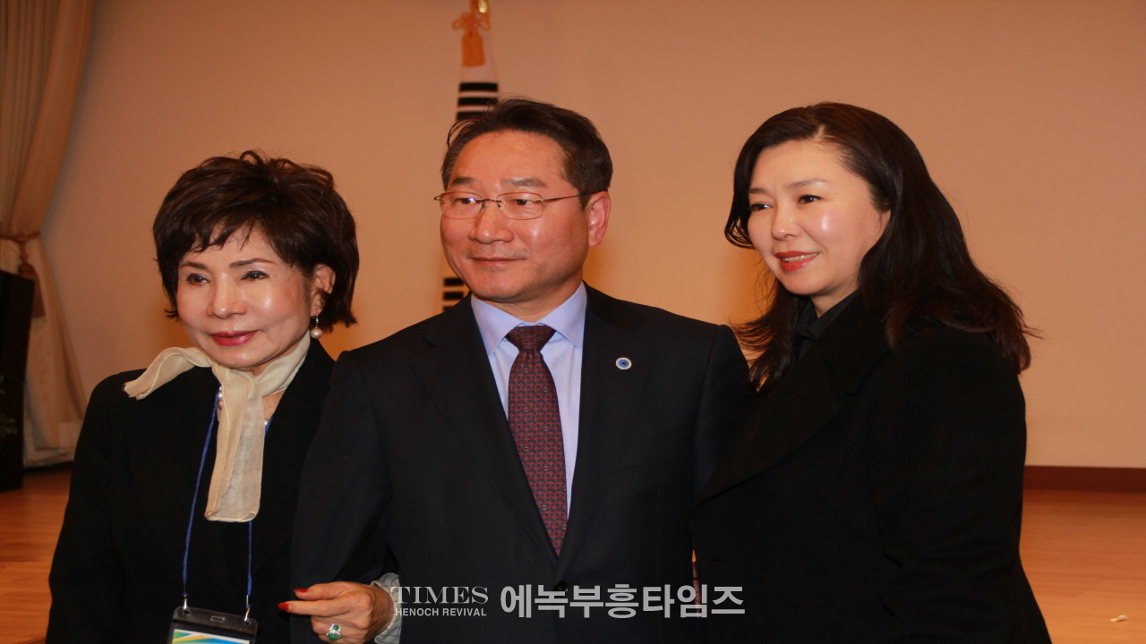 2023 정직한사회 정기총회서 유정복 인천광역시장 초청 특강시간 가져.