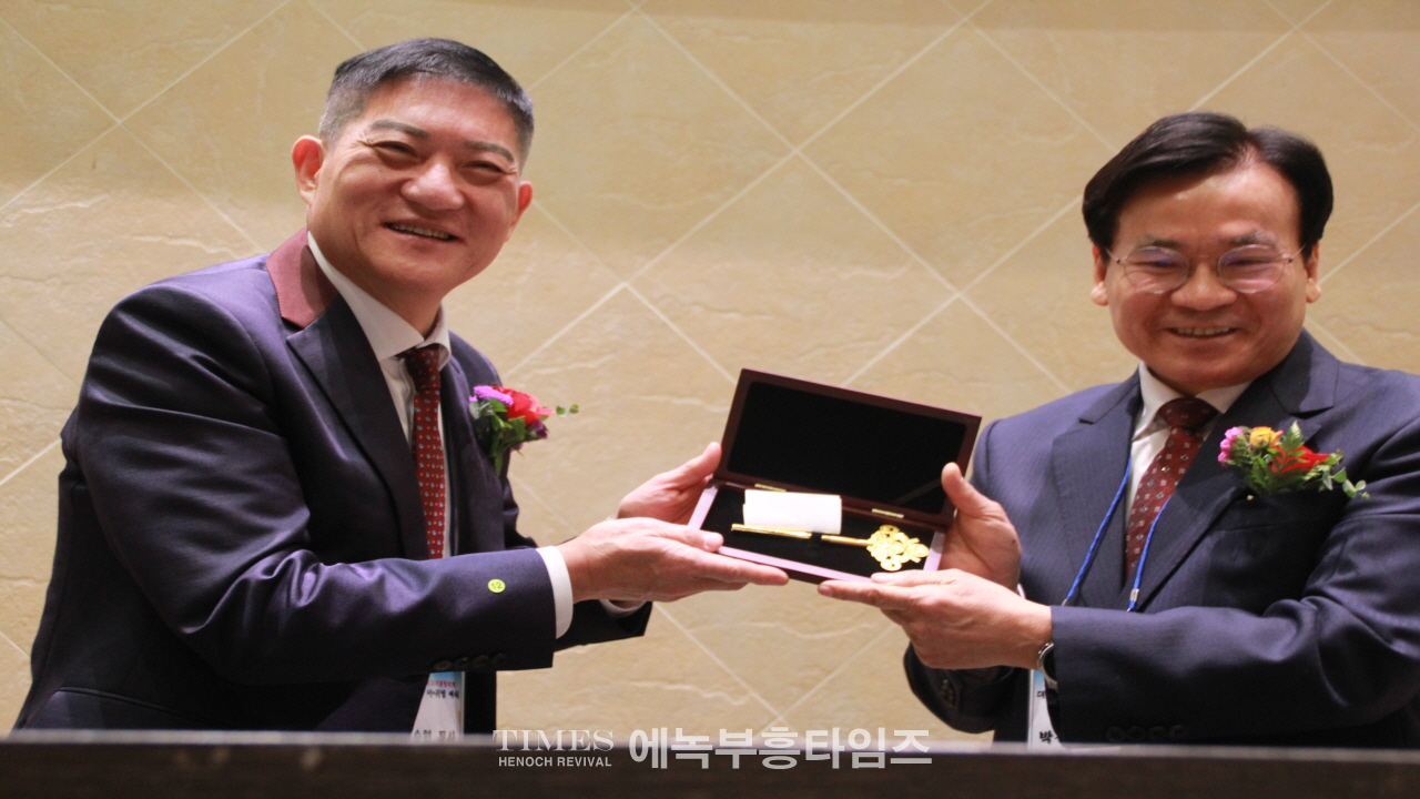 (사)한국기독교부흥협의회 제55대 대표회장 이,취임 감사예배 은혜가운데 드려