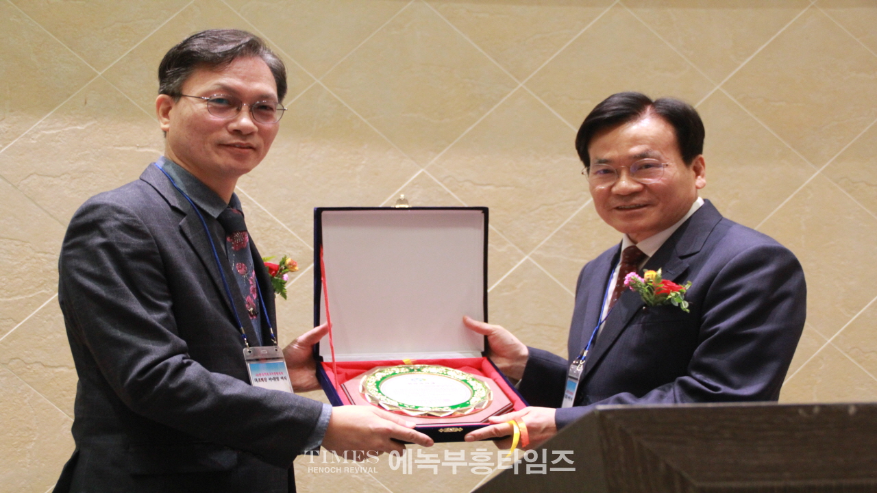 (사)한국기독교부흥협의회 제55대 대표회장 이,취임 감사예배 은혜가운데 드려