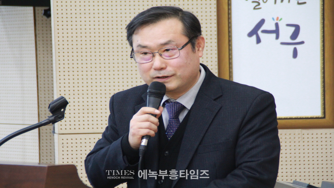 인천서구기독교연합회 성탄트리 점등식 가져.