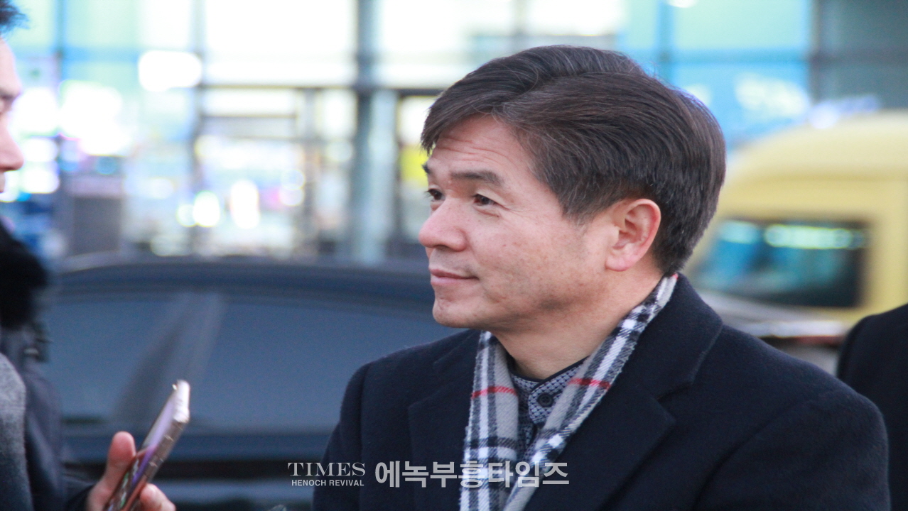인천서구기독교연합회 성탄트리 점등식 가져.