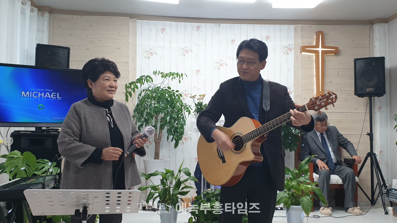 월기총 10차총회 2차 준비기도회가져.
