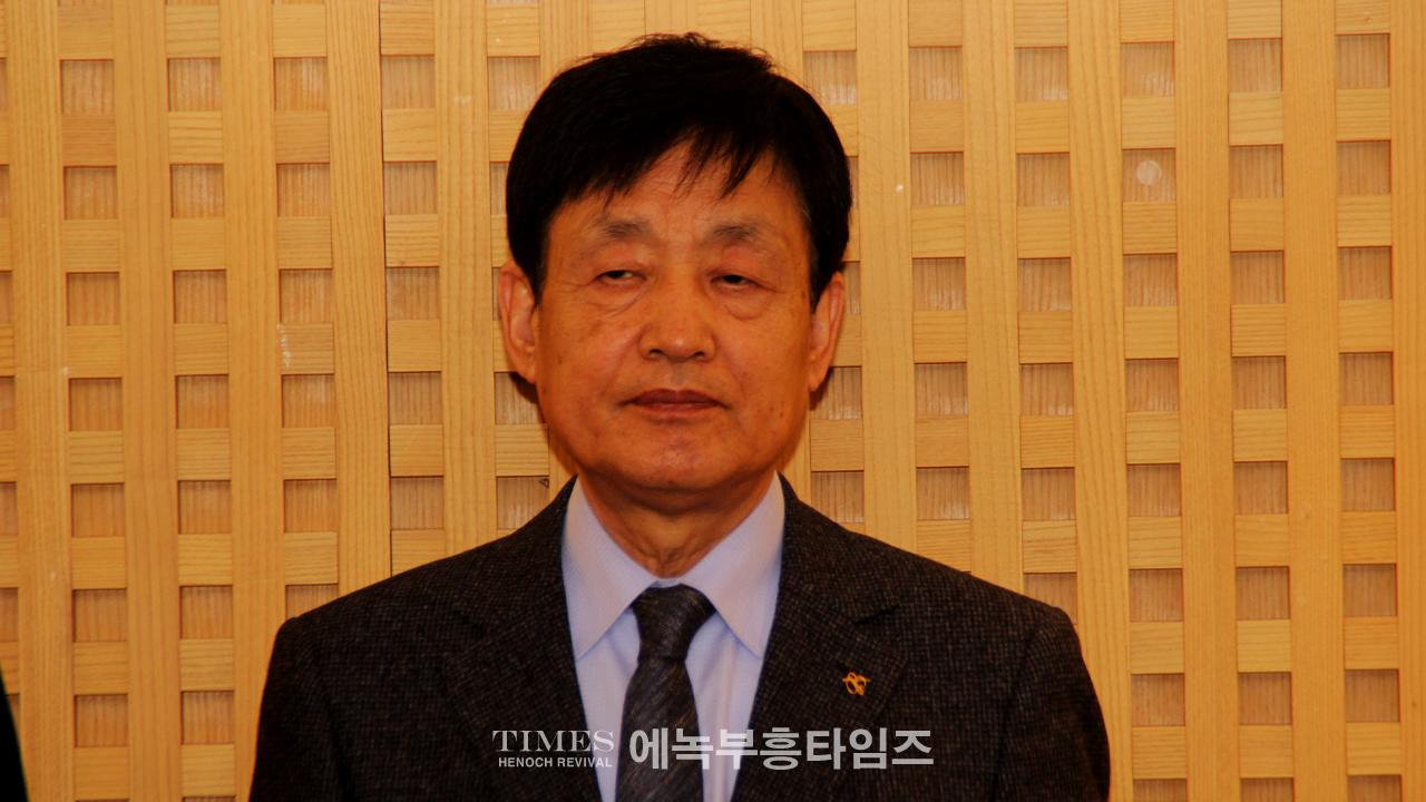 주승중 인기총회장, 증경회장단과 간담회서 인기총 연합과 제4차 국제로잔대회 적극 협렵 요청해.