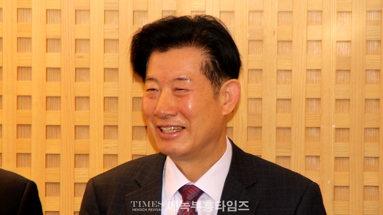 주승중 인기총회장, 증경회장단과 간담회서 인기총 연합과 제4차 국제로잔대회 적극 협렵 요청해.