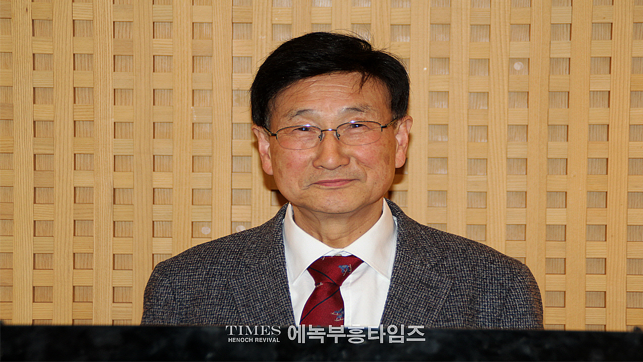 주승중 인기총회장, 새해 총연합장로회 증경총회장단과 간담회 갖고 복음 증거 사역에 함께 힘써줄 것을 부탁해.