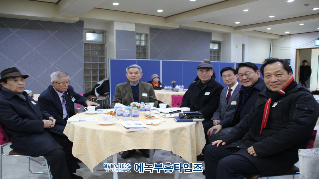 인천광역시 서구기독교연합회 제32대 대표회장 이임 및 제33대 대표회장 취임예배가져.