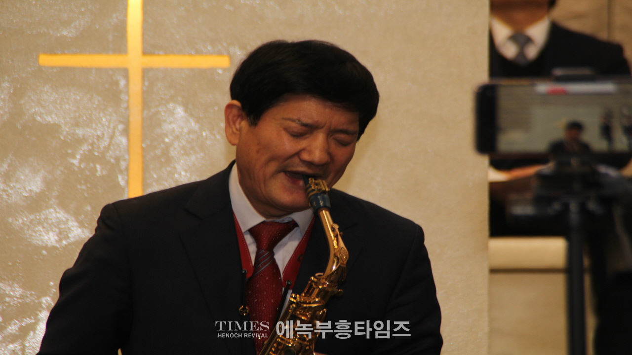 예장 합동동신총회 신년하례 감사예배 드려.